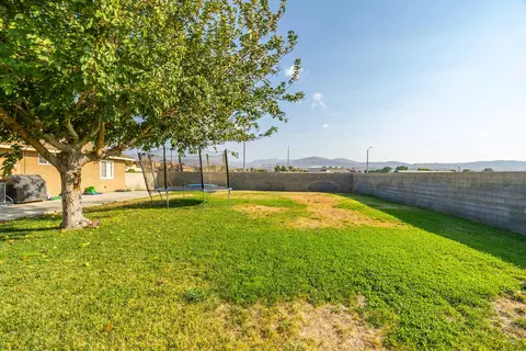 37203 52nd St E, Palmdale, CA 93552 photo 21