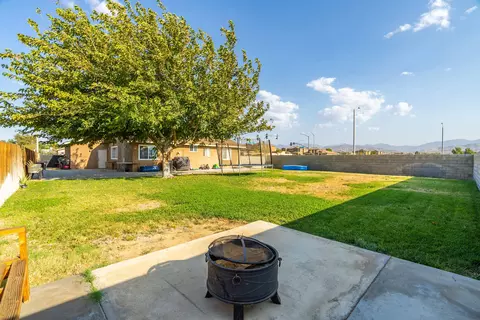 37203 52nd St E, Palmdale, CA 93552 photo 22