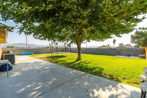 37203 52nd St E, Palmdale, CA 93552 photo 20