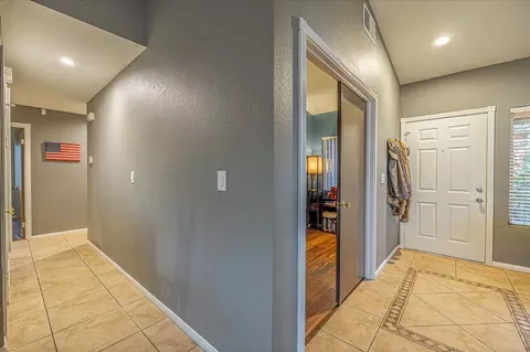3052 Hampton Rd, Palmdale, CA 93551 photo 13