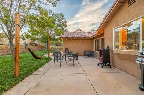3052 Hampton Rd, Palmdale, CA 93551 photo 25