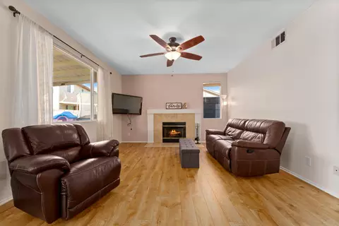 1223 Valiant St, Lancaster, CA 93534 photo 13