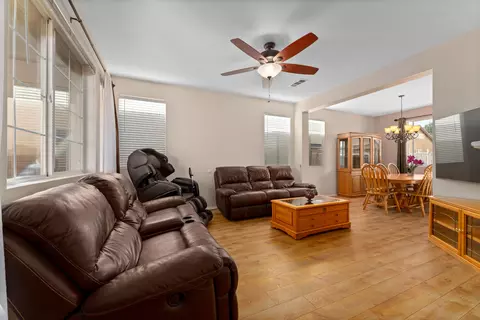 1223 Valiant St, Lancaster, CA 93534 photo 4
