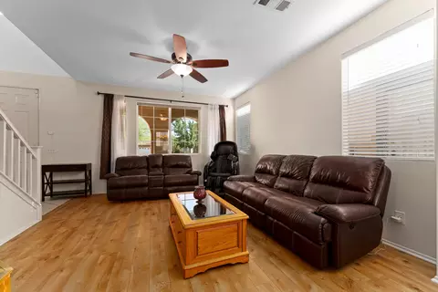 1223 Valiant St, Lancaster, CA 93534 photo 5