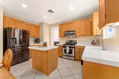 1223 Valiant St, Lancaster, CA 93534 photo 10