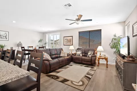 45131 Landing Pl, Lancaster, CA 93536 photo 10