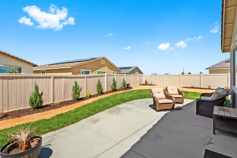 45131 Landing Pl, Lancaster, CA 93536 photo 24