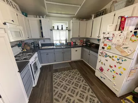 43024 Denmore Ave E, Lancaster, CA 93535 photo 6