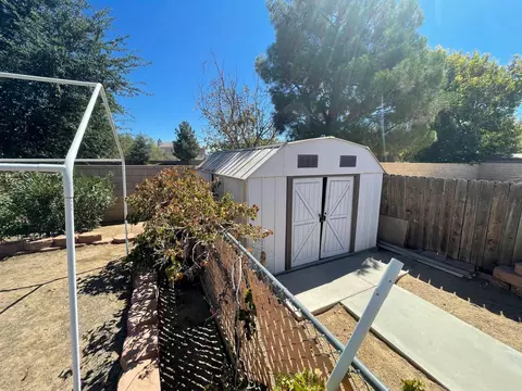 43024 Denmore Ave E, Lancaster, CA 93535 photo 13