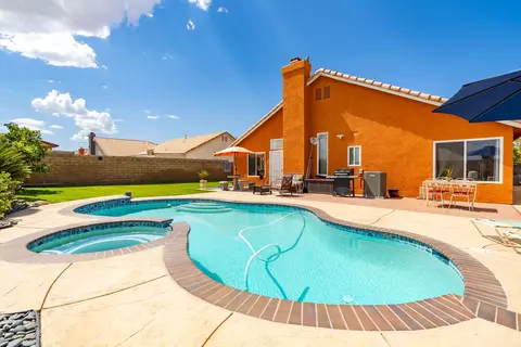 36910 57th St E, Palmdale, CA 93552 photo 2