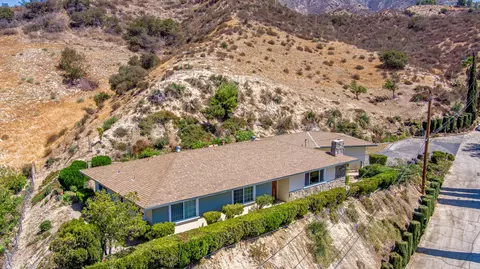 11226 Denivelle Pl, Tujunga, CA 91043 photo 38