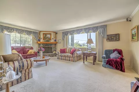 11226 Denivelle Pl, Tujunga, CA 91043 photo 7