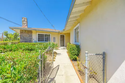 11226 Denivelle Pl, Tujunga, CA 91043 photo 32