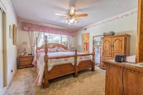 11226 Denivelle Pl, Tujunga, CA 91043 photo 13
