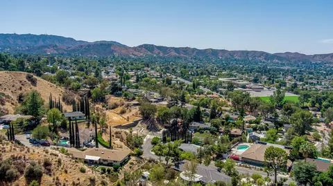 11226 Denivelle Pl, Tujunga, CA 91043 photo 41