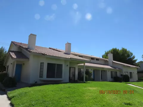 43930 Sammy Dr, Lancaster, CA 93535 photo 3