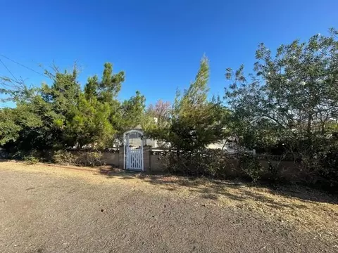 659 Avenue K 8 E, Lancaster, CA 93535 photo 3