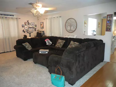 659 Avenue K 8 E, Lancaster, CA 93535 photo 11