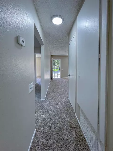 619 Avenue J6 E, Lancaster, CA 93535 photo 9