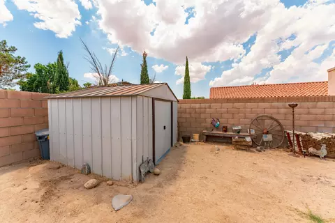 36713 Rose St, Palmdale, CA 93552 photo 27
