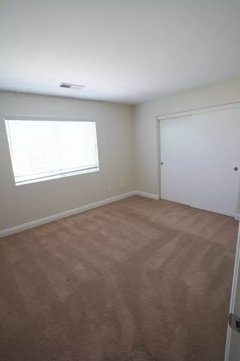4724 Ave J3 W, Lancaster, CA 93536 photo 24