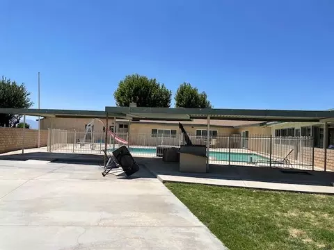 Exterior - 7263 E Avenue F8, Lancaster, CA 93535 photo 7 of 13