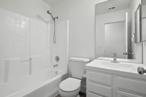 43327 Vineyard Dr, Lancaster, CA 93535 photo 11