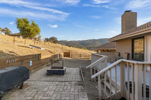 23580 Lakeview Dr, Tehachapi, CA 93561 photo 33