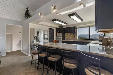 23580 Lakeview Dr, Tehachapi, CA 93561 photo 11