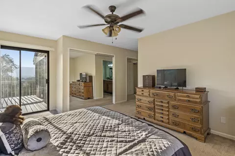 23580 Lakeview Dr, Tehachapi, CA 93561 photo 18