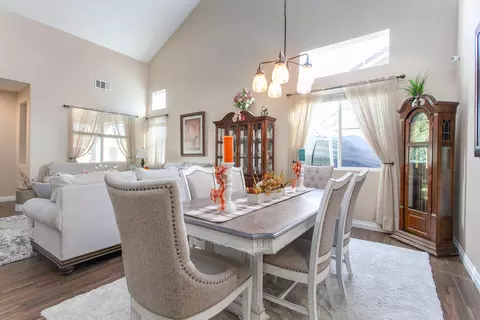 43329 Hampton St, Lancaster, CA 93536 photo 10