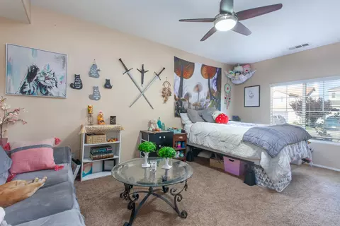 43329 Hampton St, Lancaster, CA 93536 photo 22