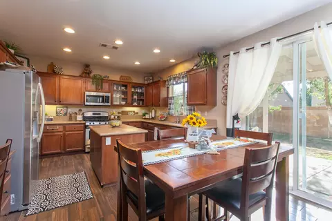 43329 Hampton St, Lancaster, CA 93536 photo 18