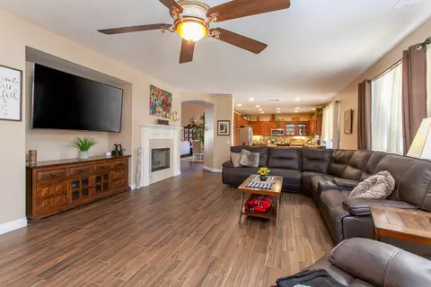 43329 Hampton St, Lancaster, CA 93536 photo 16
