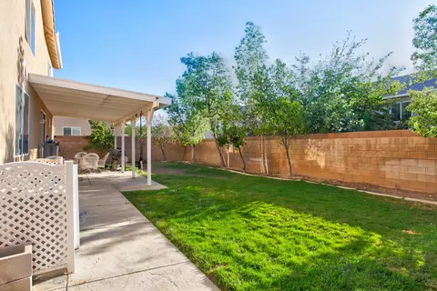 43329 Hampton St, Lancaster, CA 93536 photo 36
