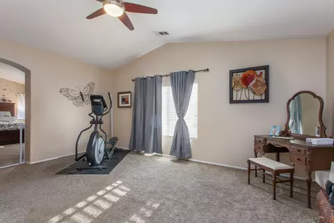 43329 Hampton St, Lancaster, CA 93536 photo 23