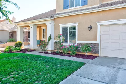 43329 Hampton St, Lancaster, CA 93536 photo 3