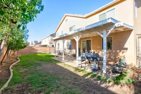 43329 Hampton St, Lancaster, CA 93536 photo 33
