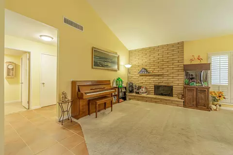 44157 Planet Cir, Lancaster, CA 93536 photo 7