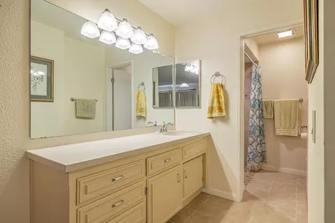 44157 Planet Cir, Lancaster, CA 93536 photo 11