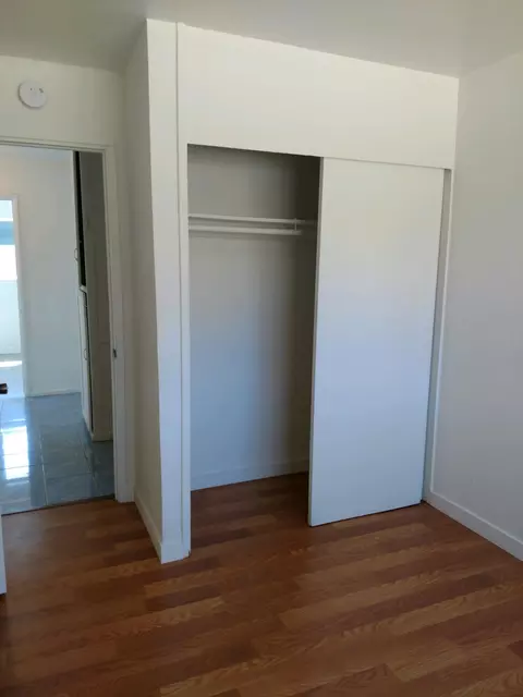 44229 3rd St E, Lancaster, CA 93535 photo 9