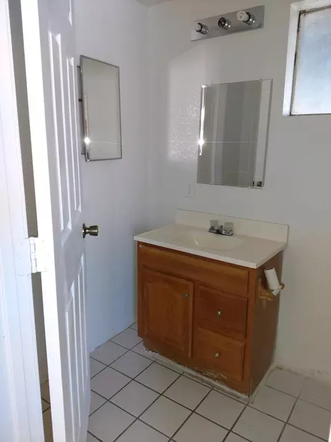 44229 3rd St E, Lancaster, CA 93535 photo 13