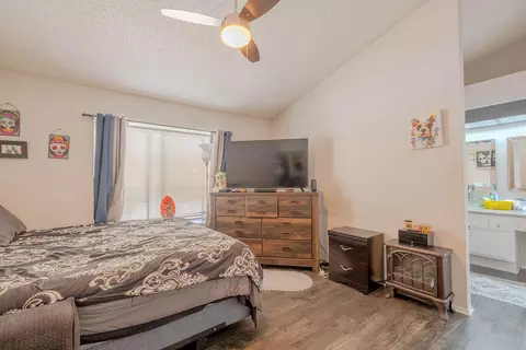 4359 Saddleback Rd, Palmdale, CA 93552 photo 9