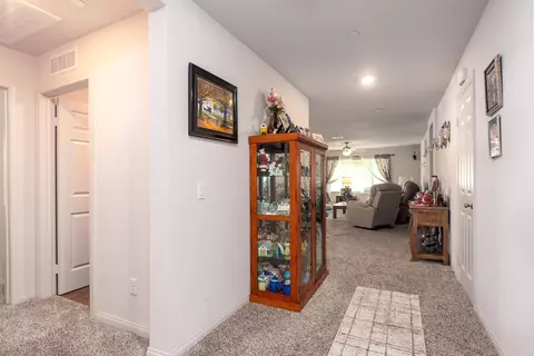 44226 Ryckebosch Ln, Lancaster, CA 93535 photo 5