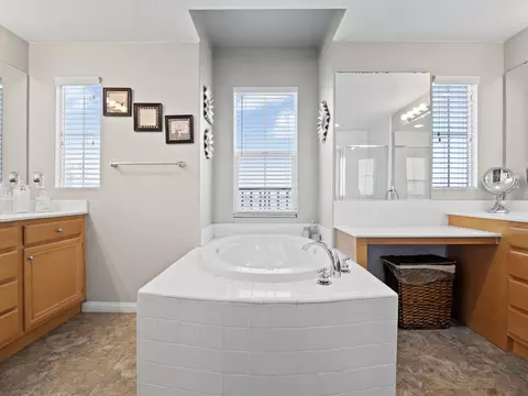 43879 42nd St W, Lancaster, CA 93536 photo 22