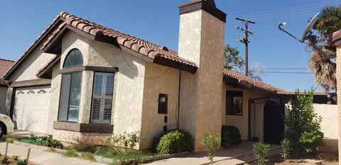 37433 Lilacview Ave, Palmdale, CA 93550 photo 1