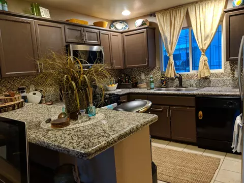201 Kettering St W, Lancaster, CA 93534 photo 15