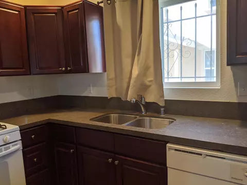 201 Kettering St W, Lancaster, CA 93534 photo 40