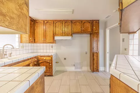 36326 32nd St E, Palmdale, CA 93550 photo 13