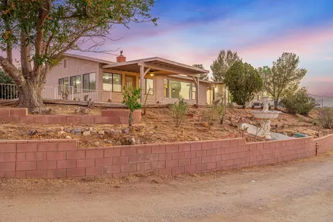 36326 32nd St E, Palmdale, CA 93550 photo 1